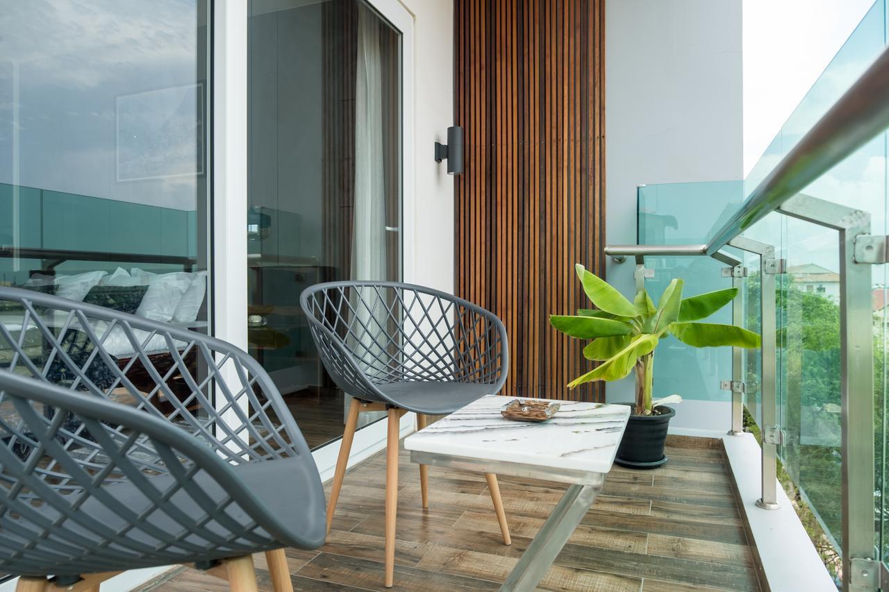 Nou'S River Hotel Phnom Penh Bagian luar foto