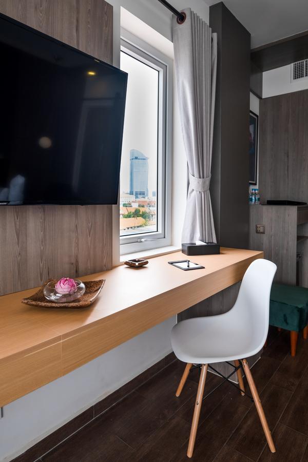 Nou'S River Hotel Phnom Penh Bagian luar foto