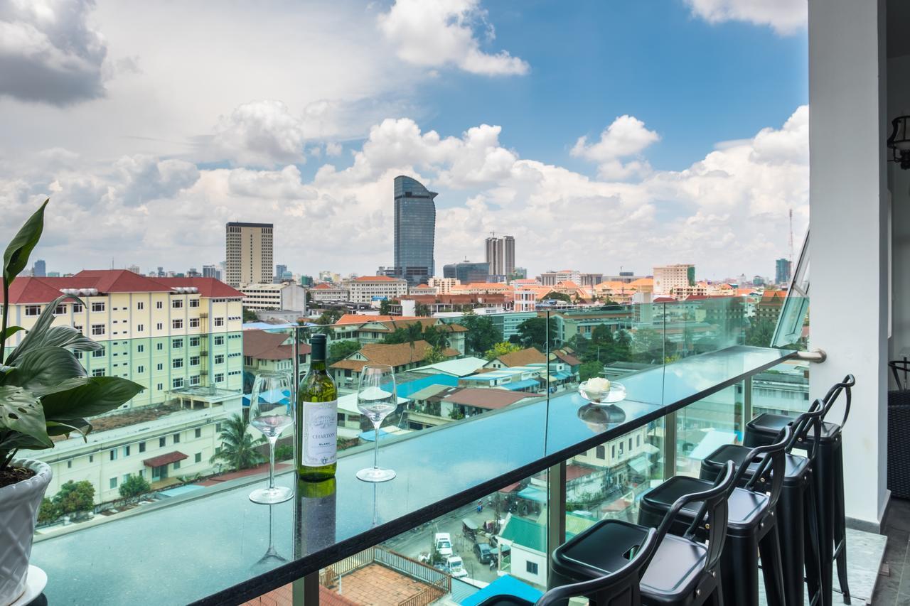 Nou'S River Hotel Phnom Penh Bagian luar foto