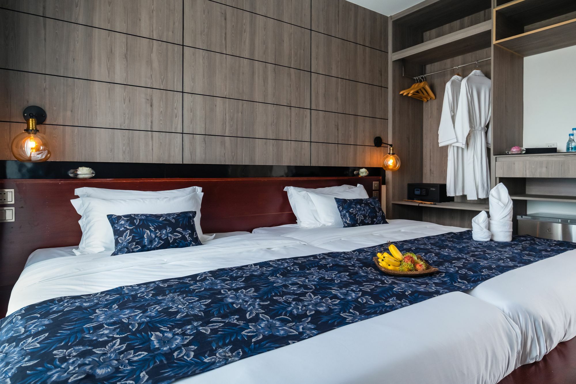 Nou'S River Hotel Phnom Penh Bagian luar foto